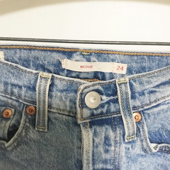 Levi's Premium Wedgie Blue Denim Jeans Pants Size 24 - Picture 7 of 13